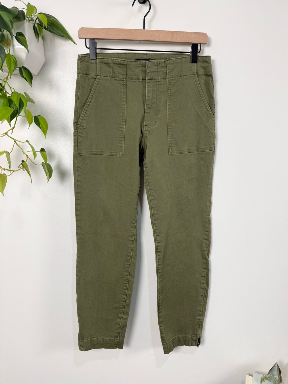 Kut from the Kloth Reese Ankle Straight Leg Olive Green Pant Zipper Cuff Size 4